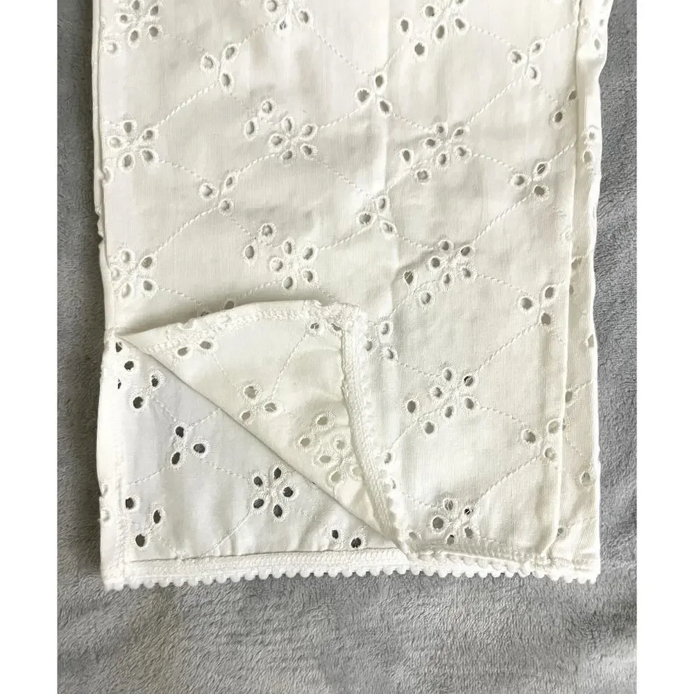 Free People Intimately Ivory Eyelet Size L Capri Pants Crop Coquette Flirty NEW
